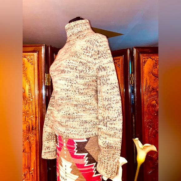 Vintage MK super thick knit 💯 % cashmere turtleneck sweater - Picture 2 of 9